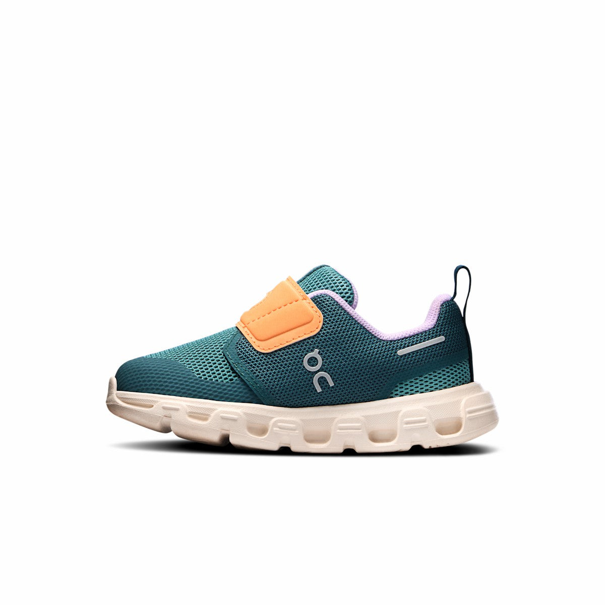 On United States Best Seller | Cloud Dash - Mistletoe/Grain